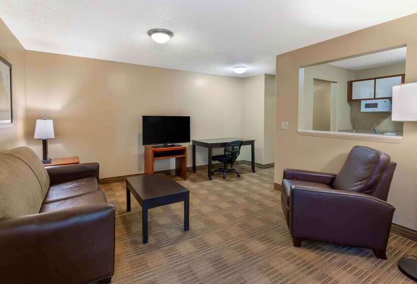 Отель Extended Stay America Suites Raleigh North Raleigh Wake Towne Dr