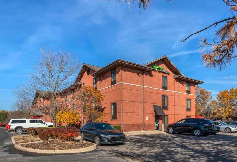 Отель Extended Stay America Select Suites Rockford State Street