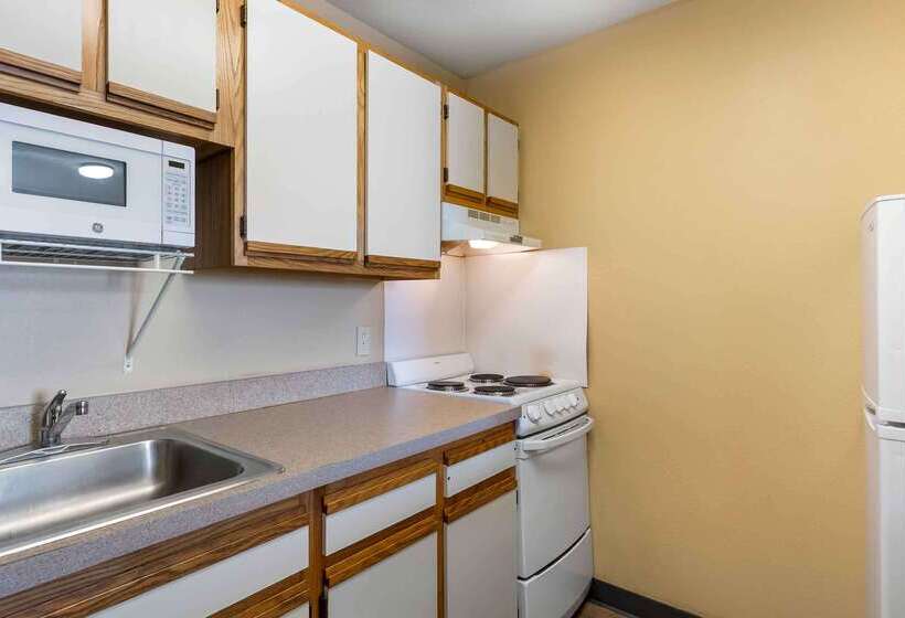 호텔 Extended Stay America Select Suites   St Louis   Westport   Craig Road