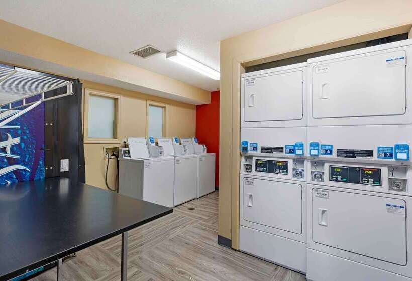 호텔 Extended Stay America Select Suites   St Louis   Westport   Craig Road