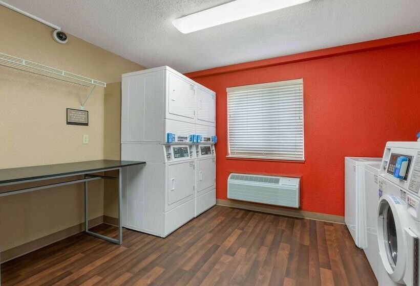 فندق Extended Stay America Suites  Toledo  Maumee