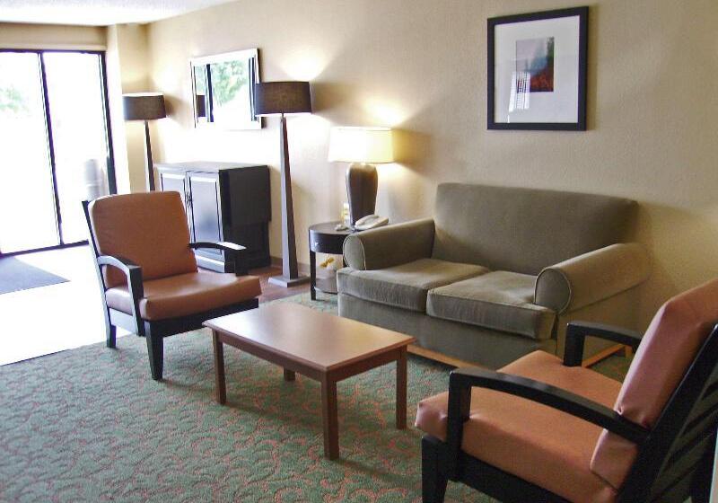 فندق Extended Stay America Suites  Tulsa  Midtown