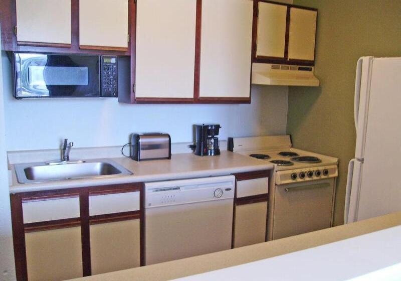 فندق Extended Stay America Suites  Tulsa  Midtown