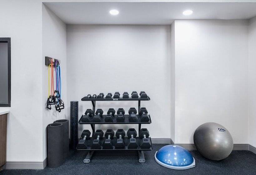 فندق Holiday Inn Express Atlanta West   Theme Park Area, An Ihg