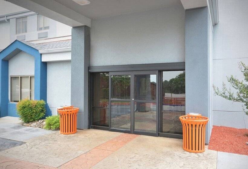 호텔 Inn At Clemson