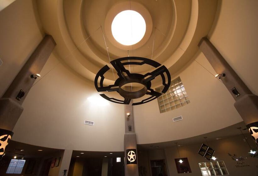 בית מלון כפרי Inn At Eagle Mountain