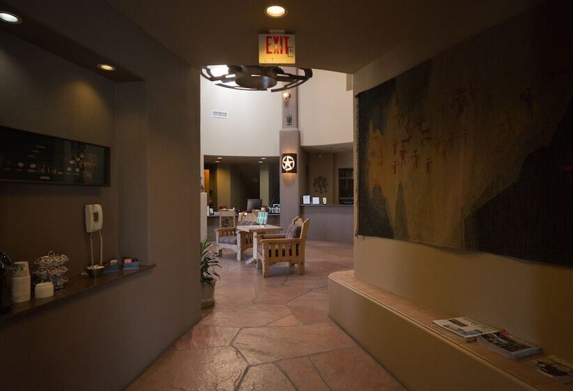 فندق Inn At Eagle Mountain