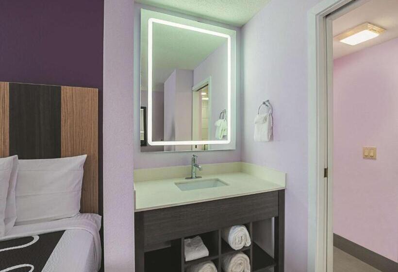 فندق La Quinta Inn & Suites By Wyndham Minneapolis Northwest