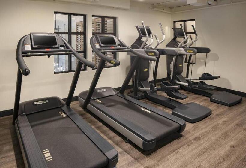 酒店 Moxy Memphis Downtown