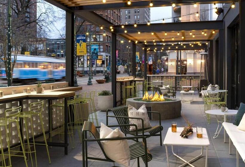 酒店 Moxy Memphis Downtown