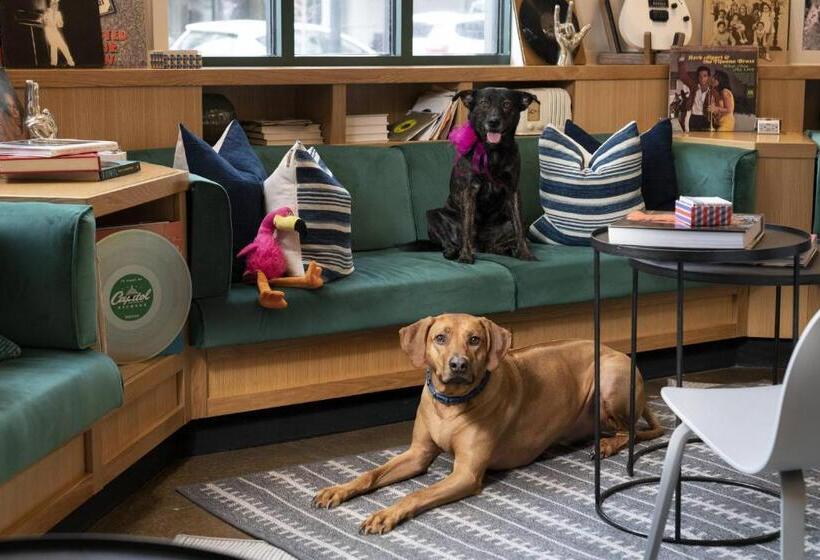 酒店 Moxy Memphis Downtown