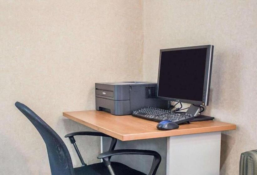 فندق Quality Inn Brunswick Cleveland South