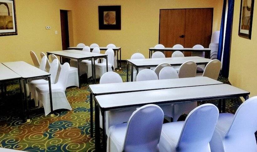 فندق Quality Inn Brunswick Cleveland South