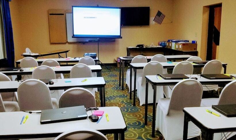 فندق Quality Inn Brunswick Cleveland South