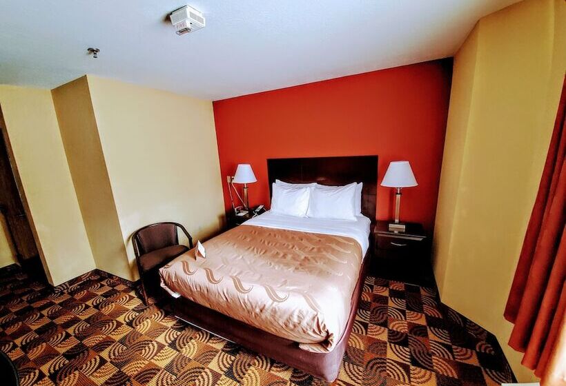 فندق Quality Inn Brunswick Cleveland South