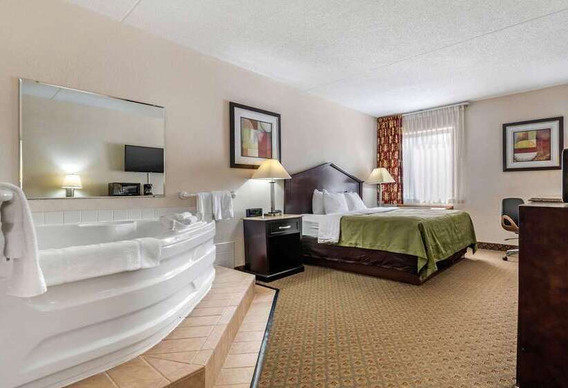 هتل Quality Inn Fort Wayne