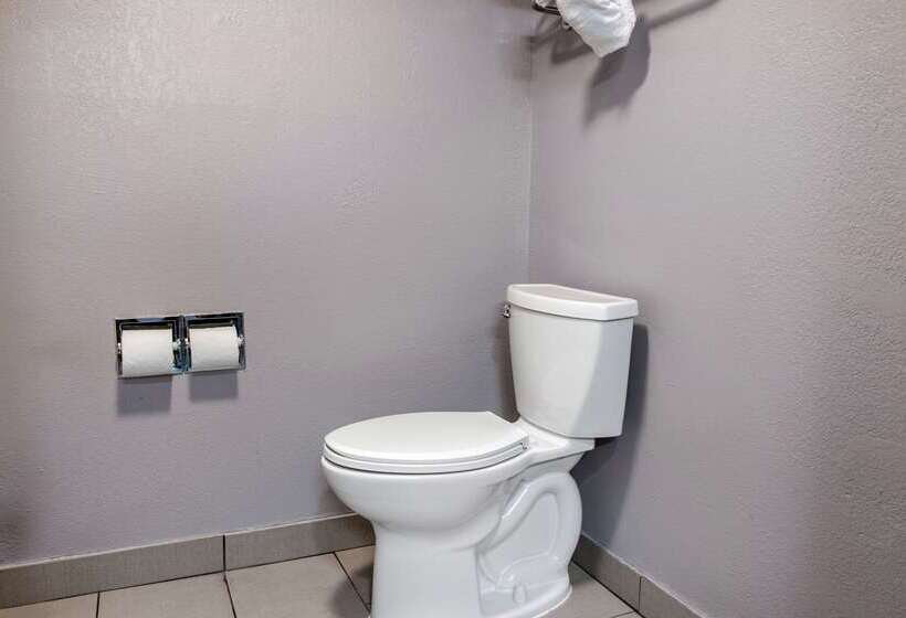 فندق Quality Inn & Suites Bedford West