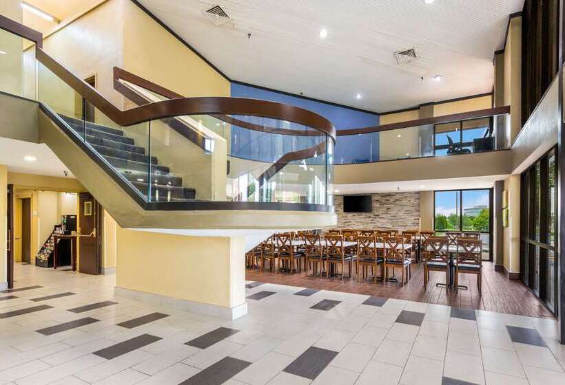 ホテル Quality Inn & Suites Florence  Cincinnati South