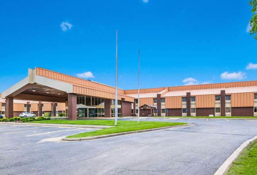 ホテル Quality Inn & Suites Florence  Cincinnati South