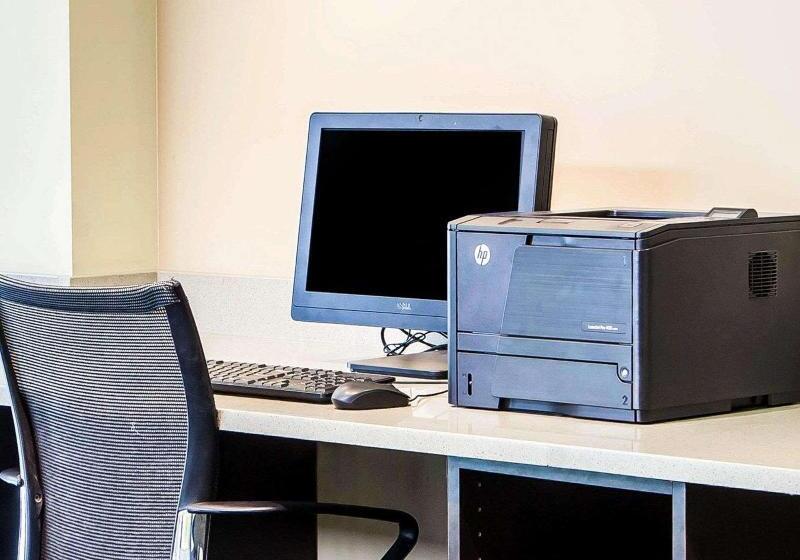 فندق Quality Inn & Suites