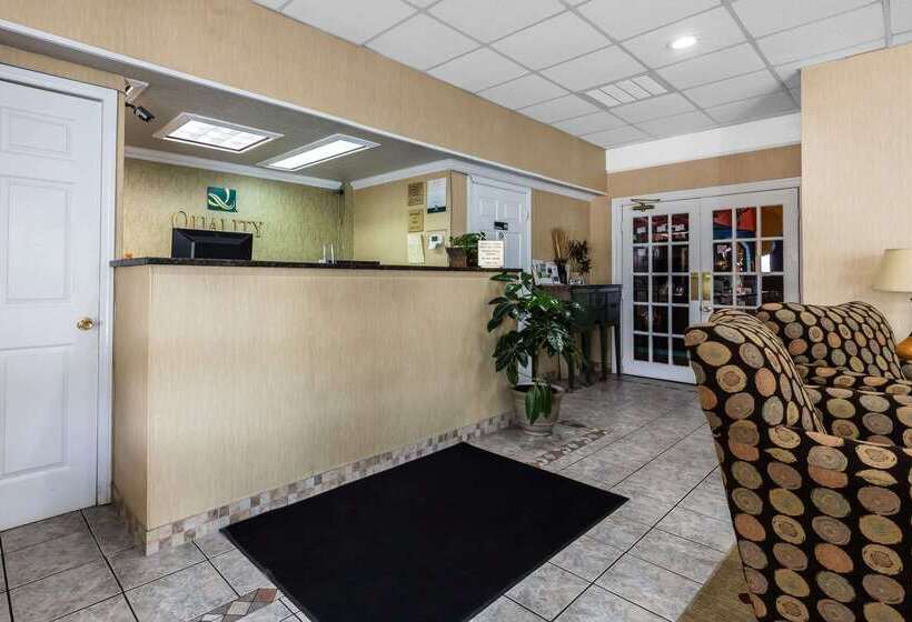 فندق Quality Inn