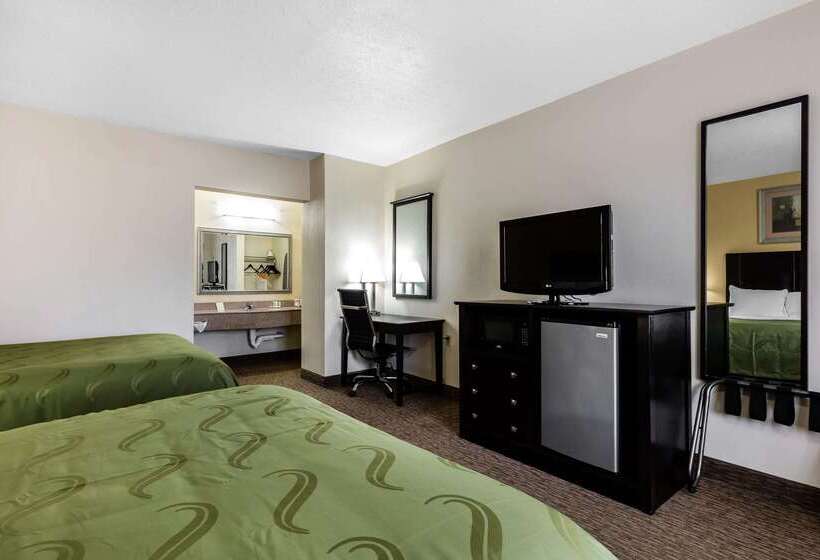 فندق Quality Inn