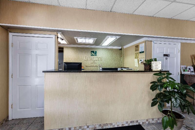 فندق Quality Inn