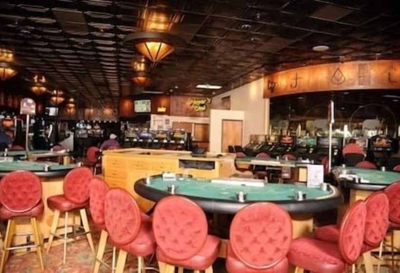 Ramada By Wyndham Elko Hotel At Stockmen S Casino