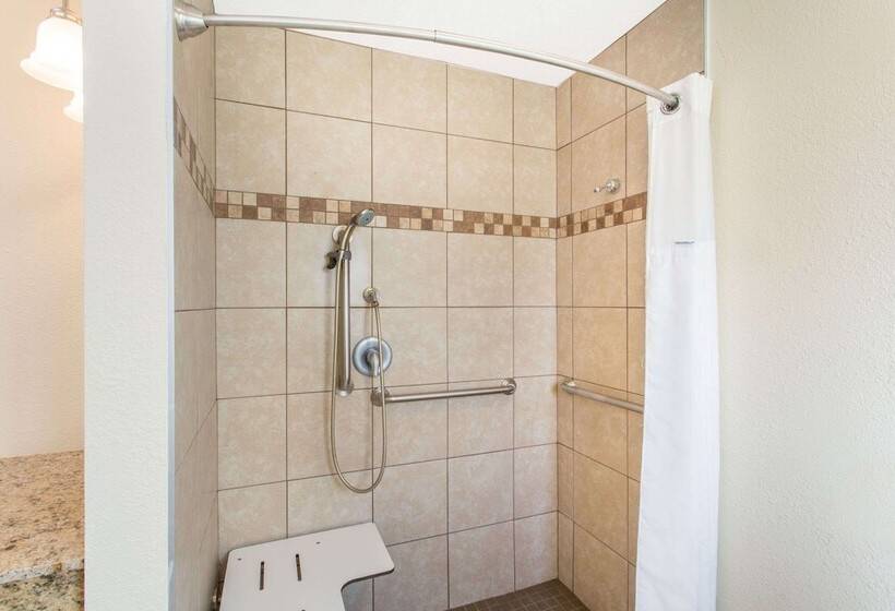 Ramada By Wyndham Elko Hotel At Stockmen S Casino