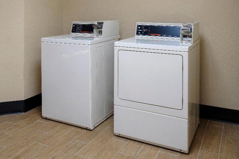 فندق Red Roof Inn Pensacola Fairgrounds