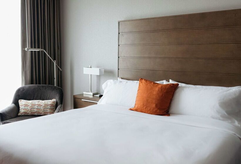 Revel Hotel Des Moines Urbandale, Tapestry Collection By Hilton