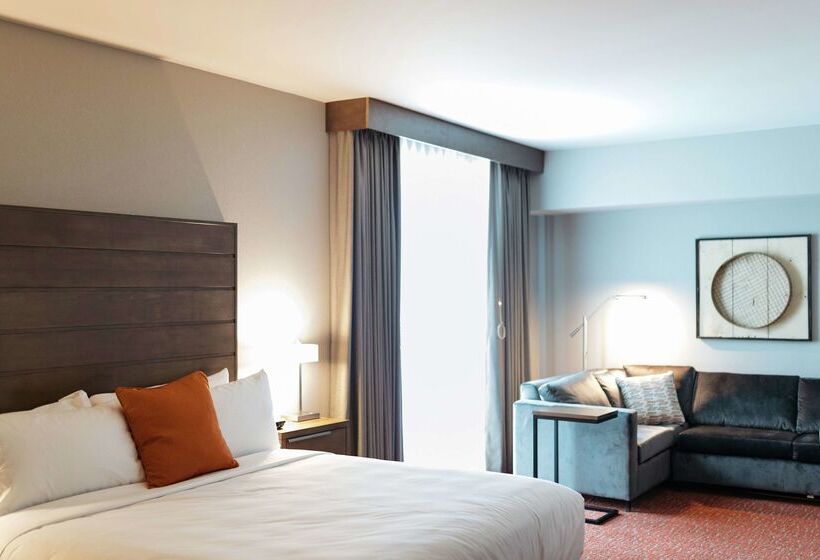 Revel Hotel Des Moines Urbandale, Tapestry Collection By Hilton