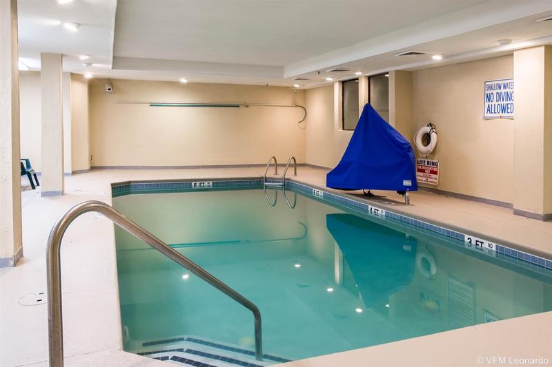 Отель Rodeway Inn At Six Flags