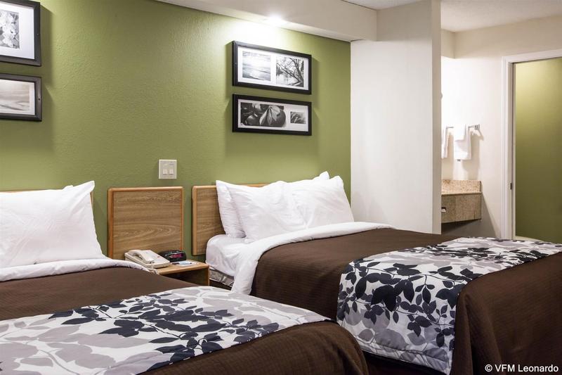 Отель Rodeway Inn At Six Flags