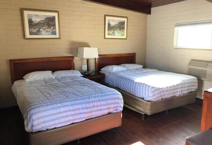 فندق Sierra Lodge Three Rivers