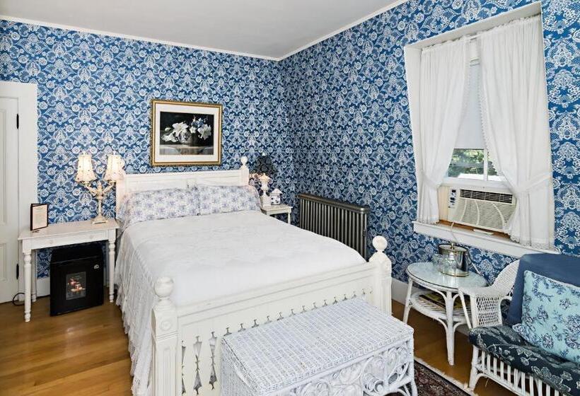 فندق Silver Fountain Inn