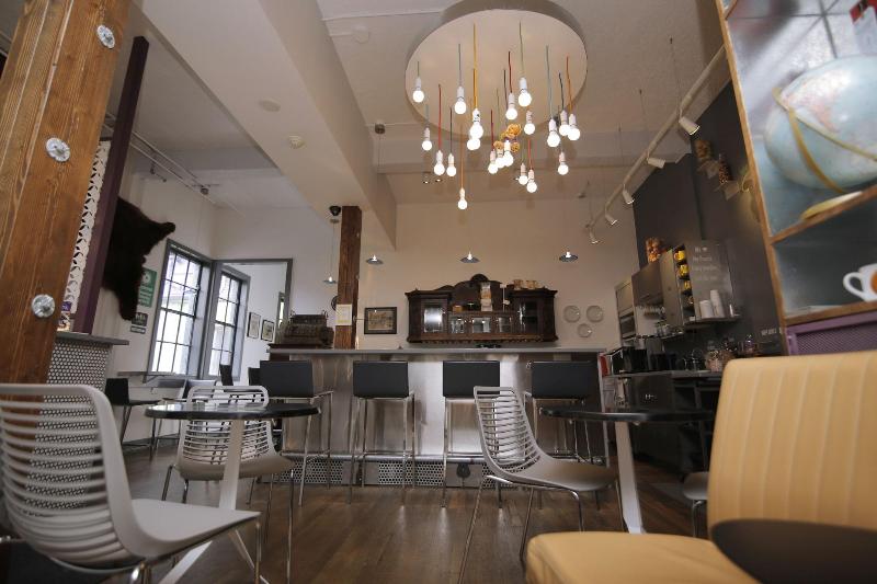 فندق Silverbow Inn & Suites