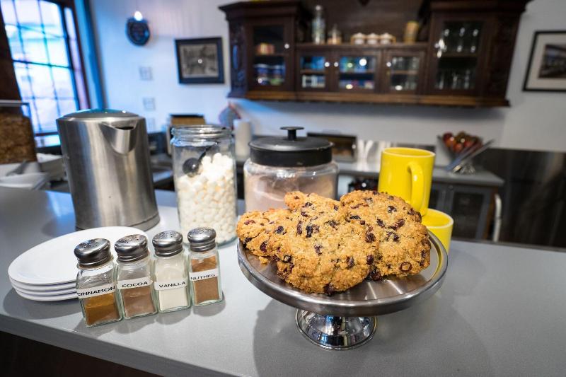 فندق Silverbow Inn & Suites