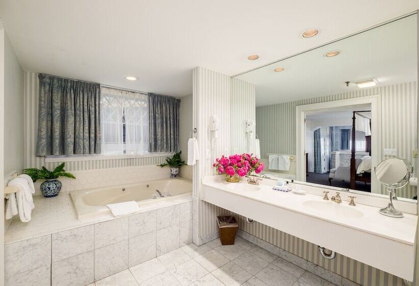 ホテル Simsbury 1820 House