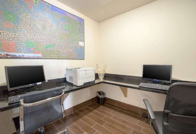 هتل Sleep Inn Airport Phoenix