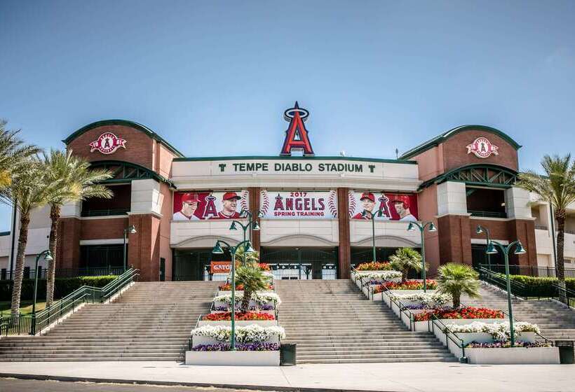 هتل Sleep Inn Airport Phoenix