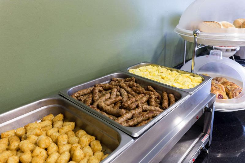 هتل Sleep Inn Airport Phoenix