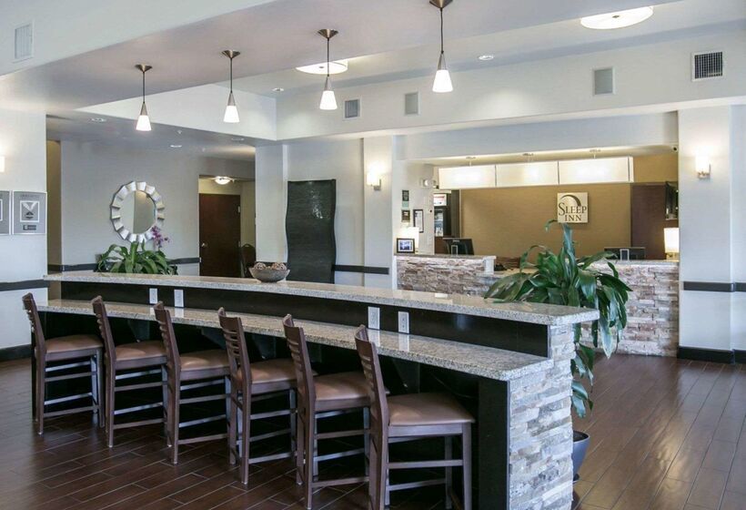 ホテル Sleep Inn & Suites Round Rock   Austin North