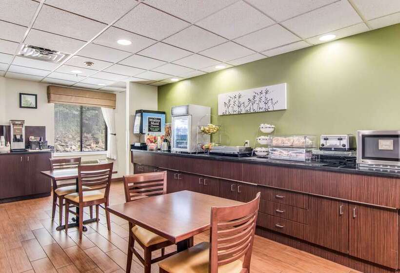 Отель Sleep Inn Austintown   Youngstown, West