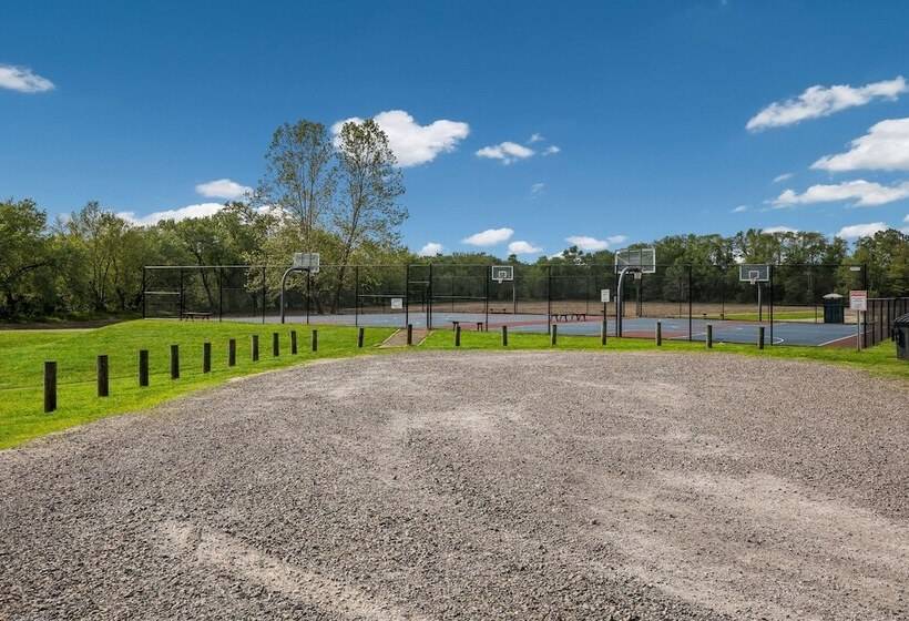 Отель Sleep Inn