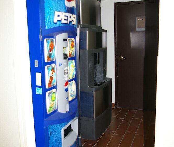 בית מלון כפרי Sleep Inn Clearwaterst Petersburg