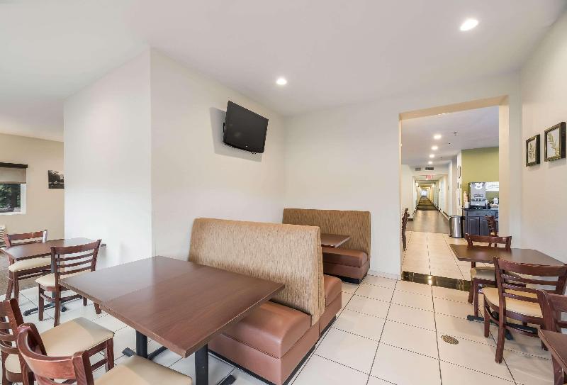 هتل Sleep Inn Flagstaff