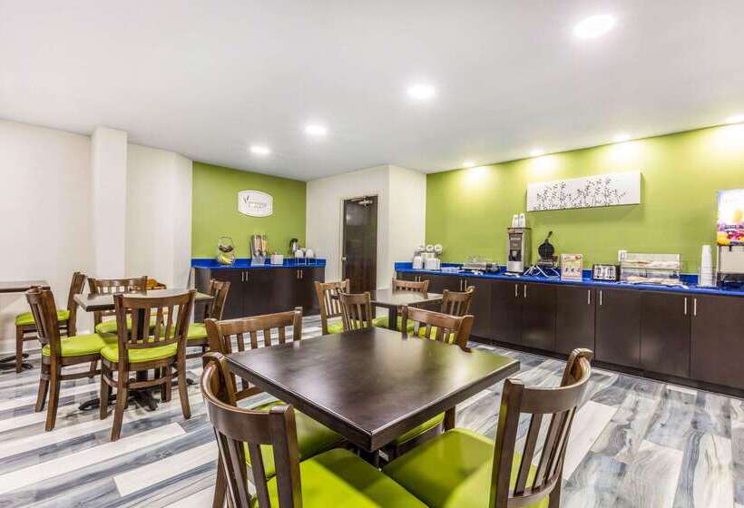 فندق Travelodge By Wyndham Flowood