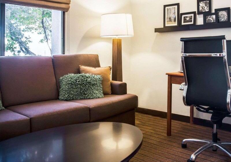 בית מלון כפרי Sleep Inn