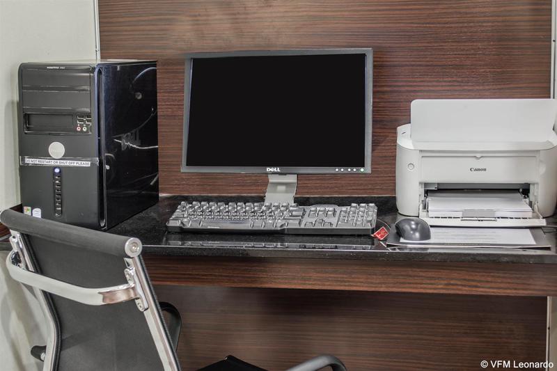 בית מלון כפרי Sleep Inn Historic